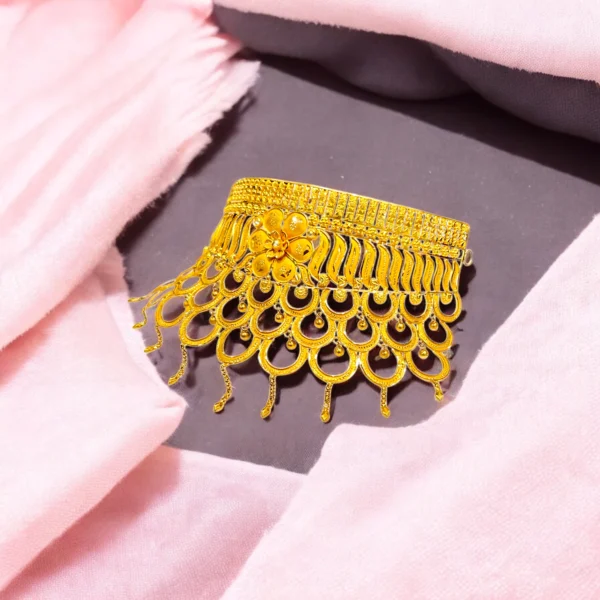 Elegant 22kt Pure Gold Choker Necklace
