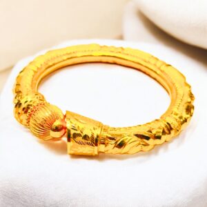Timeless Elegance Bangle