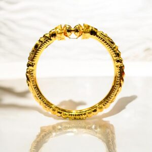 Luxe Radiance Bangle