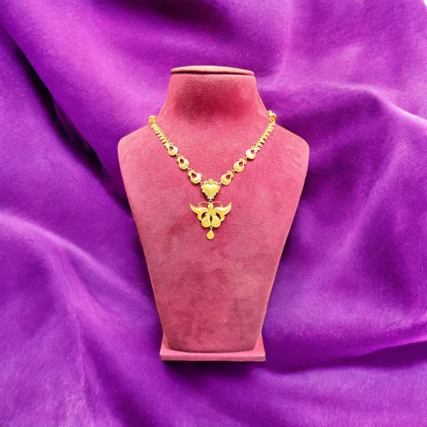 Timeless Sparkle - Image 2