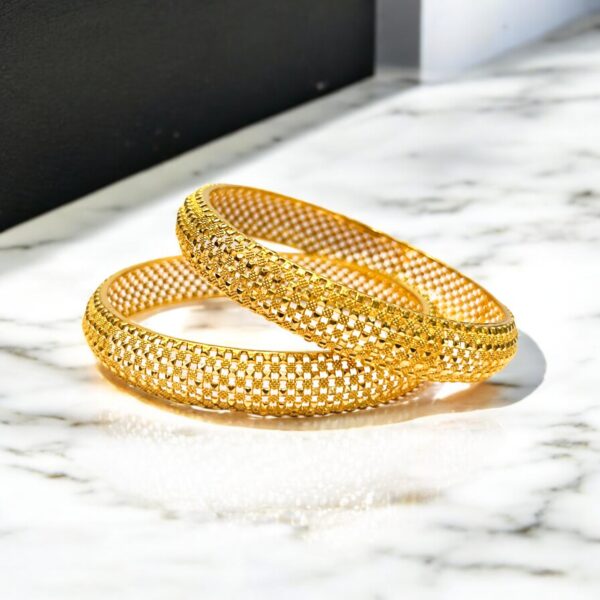 Royal Radiance Bangle - Image 3