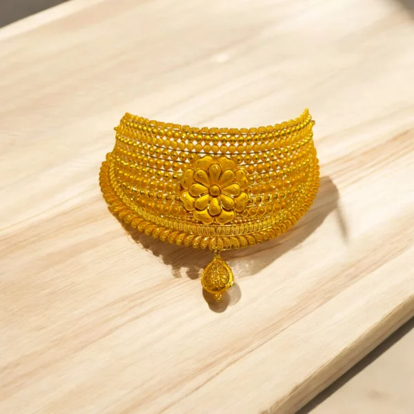 Minimalist 22kt Gold Choker Necklace - Image 2