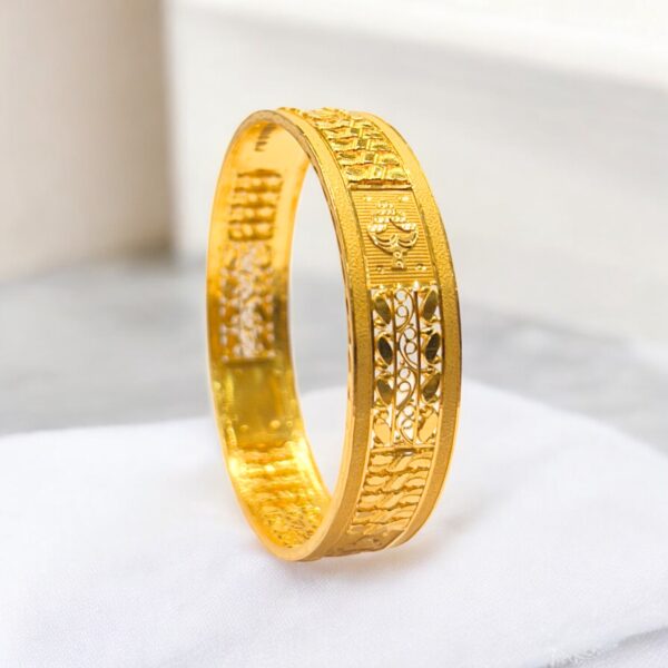 Sapphire Bloom Bangle - Image 2