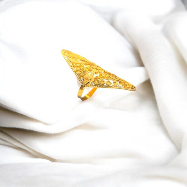 Timeless Elegance Ring - Image 3