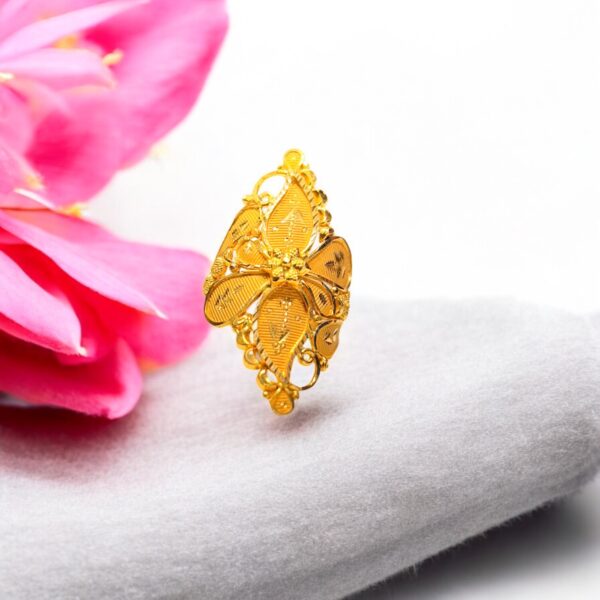 Radiant Unity Ring - Image 2