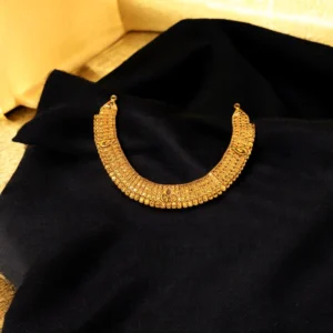 Royal Gleam Necklace