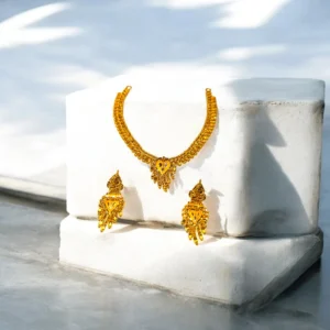 Regal Radiance Necklace