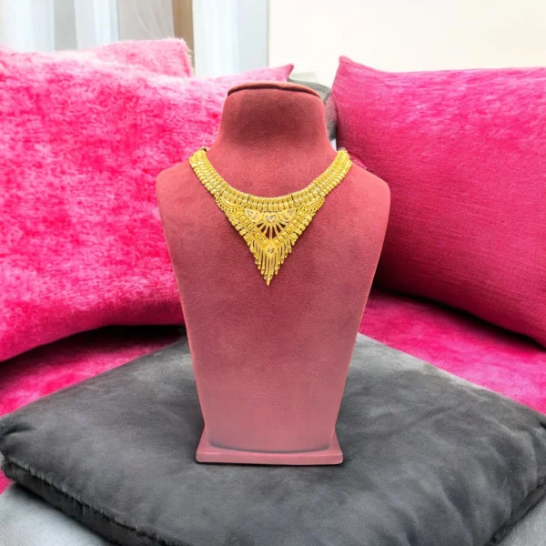 Twilight Gold Necklace - Image 3