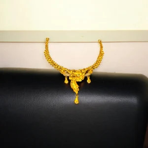 Serenade Shine Necklace