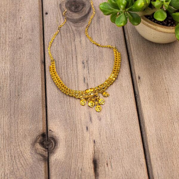 Baroque Bliss Gold Choker - Image 2