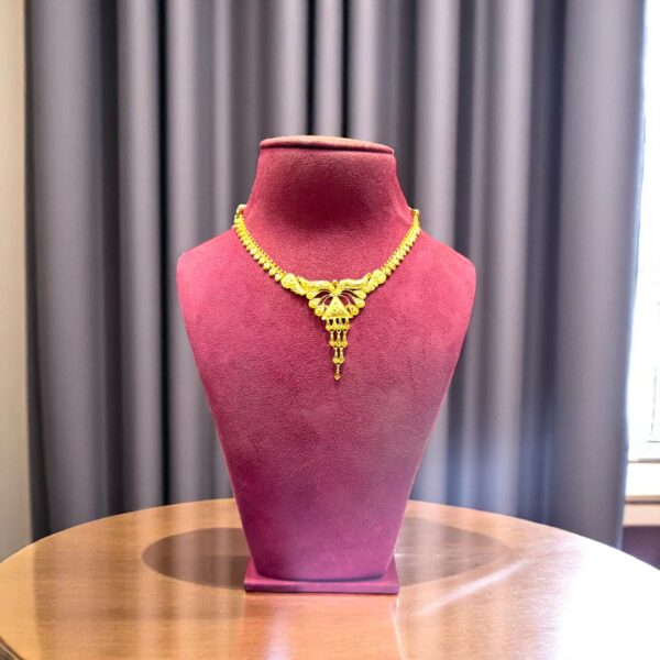 Gleam Line Gold Necklace - Image 2