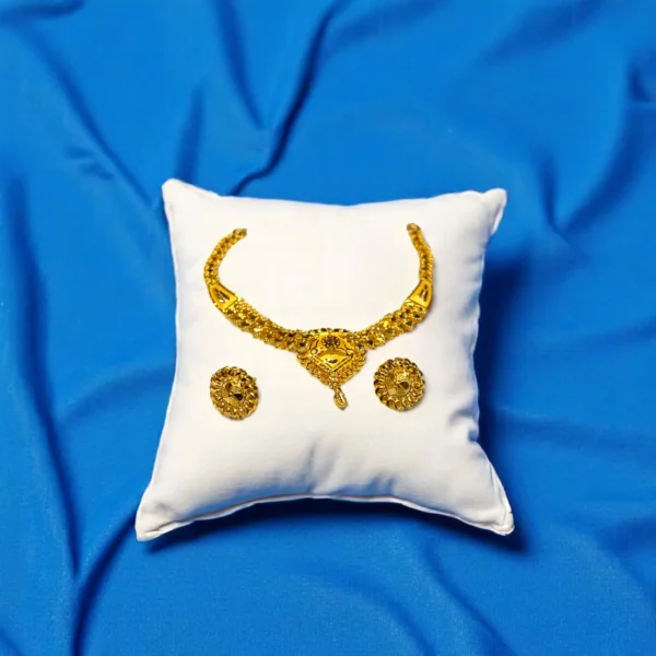 Golden Vine Short Necklace