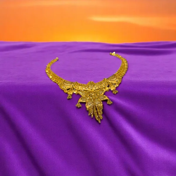 Kundan Bliss Short Necklace - Image 2
