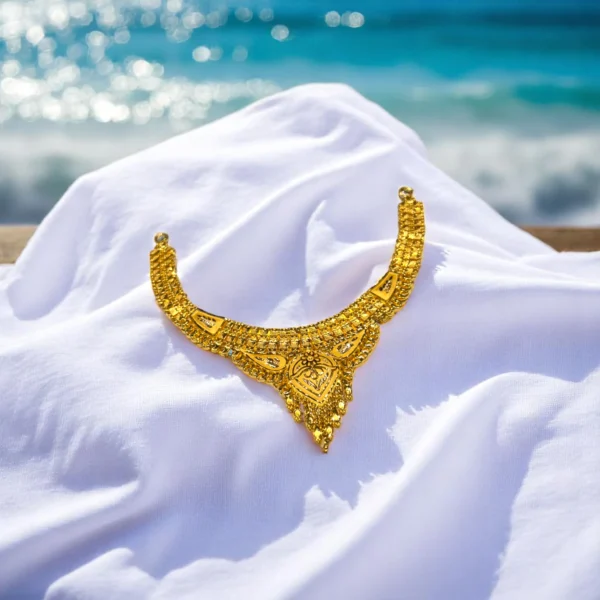 Golden Glow Short Necklace - Image 4