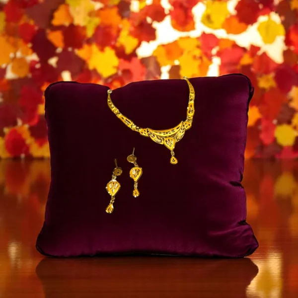 Golden Beats Necklace