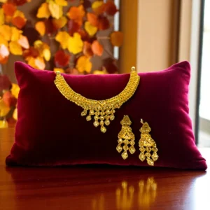 Radiant Rays Short Necklace