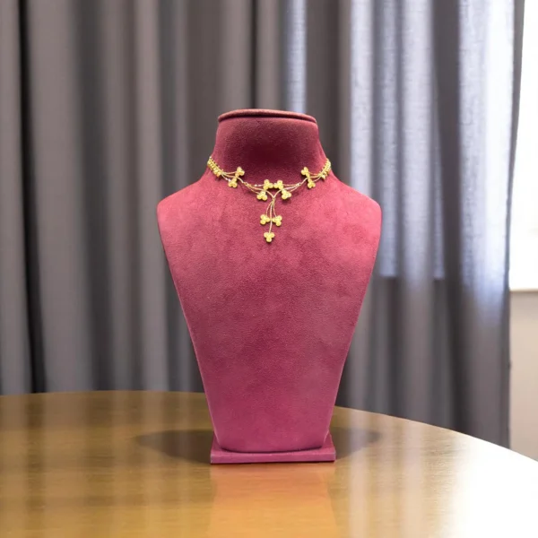Golden Bloom Circle Necklace - Image 3