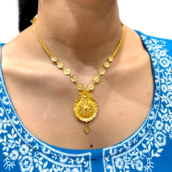 Golden Mirage Turkish Short Necklace - Image 5