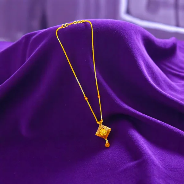 Palace Whisper 22KT Turkish Necklace - Image 3